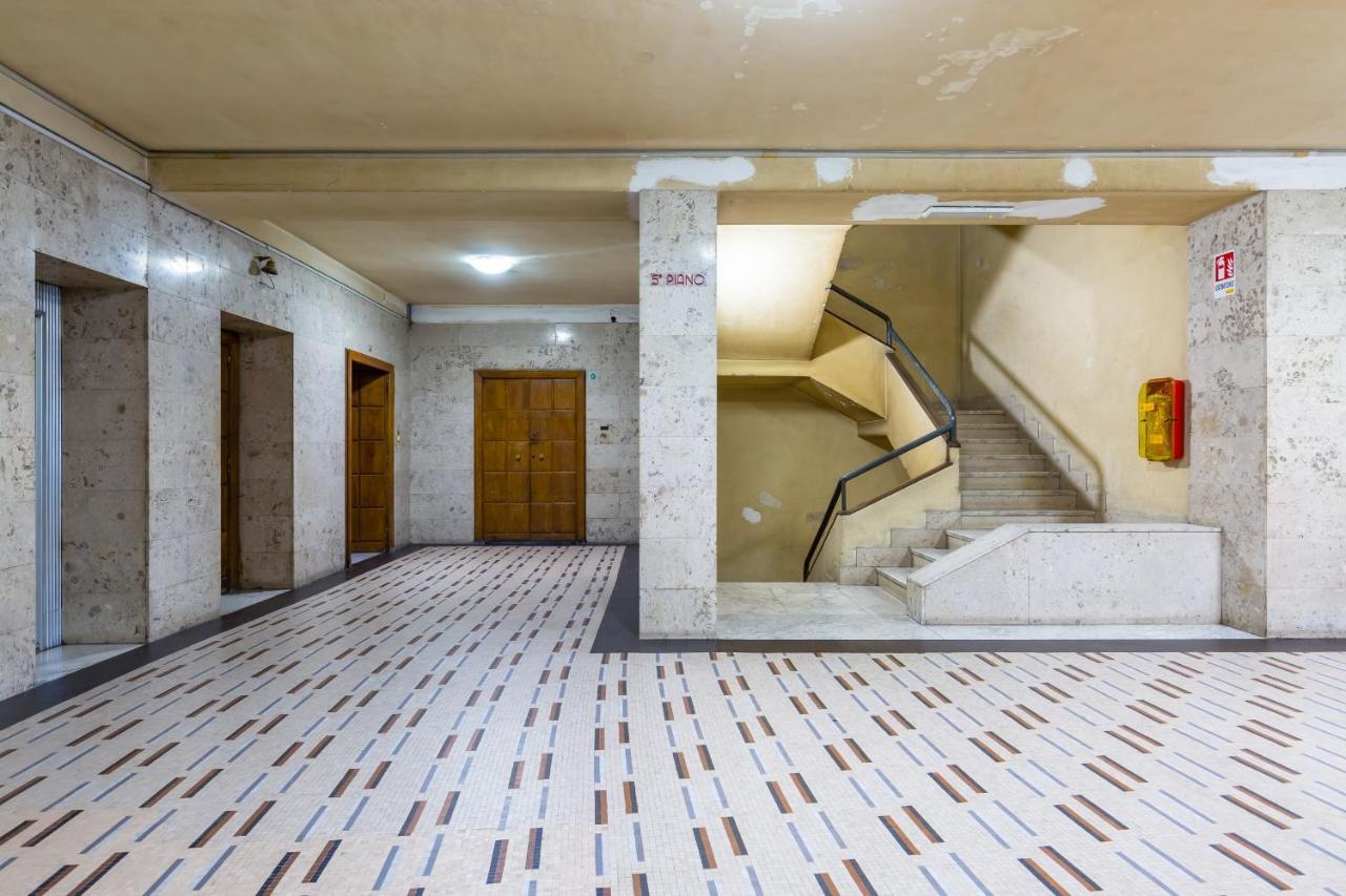 Piazza Municipio Apartments By Wonderful Italy Nápoles Exterior foto